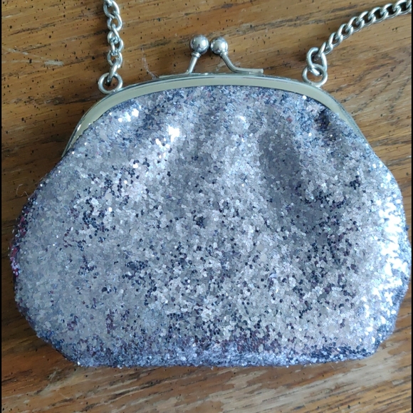 πHost Pickπ EUC Girl's lilac glitter clutch purse - Picture 2 of 3